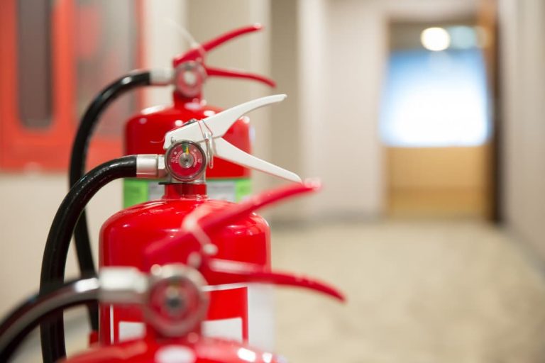 Equipamentos contra incêndio: o que não pode faltar? 
